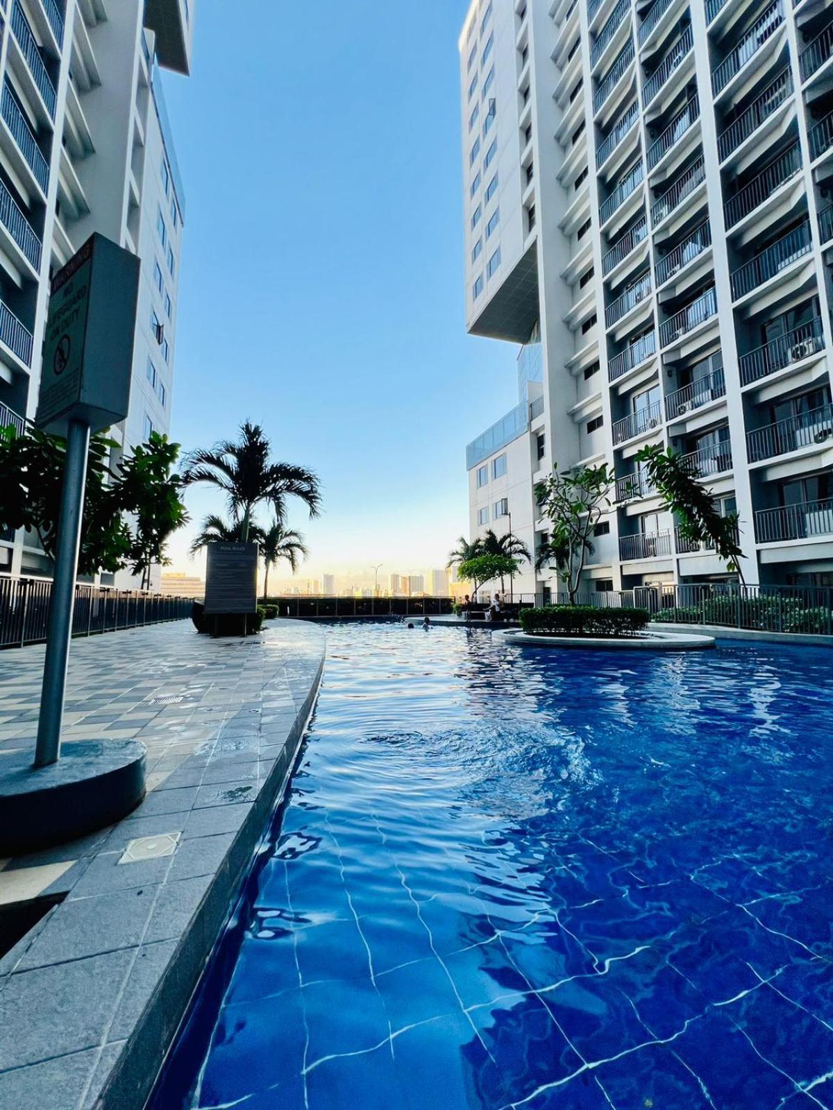 Shore 2 Residences Tower 2 Пасай Екстер'єр фото